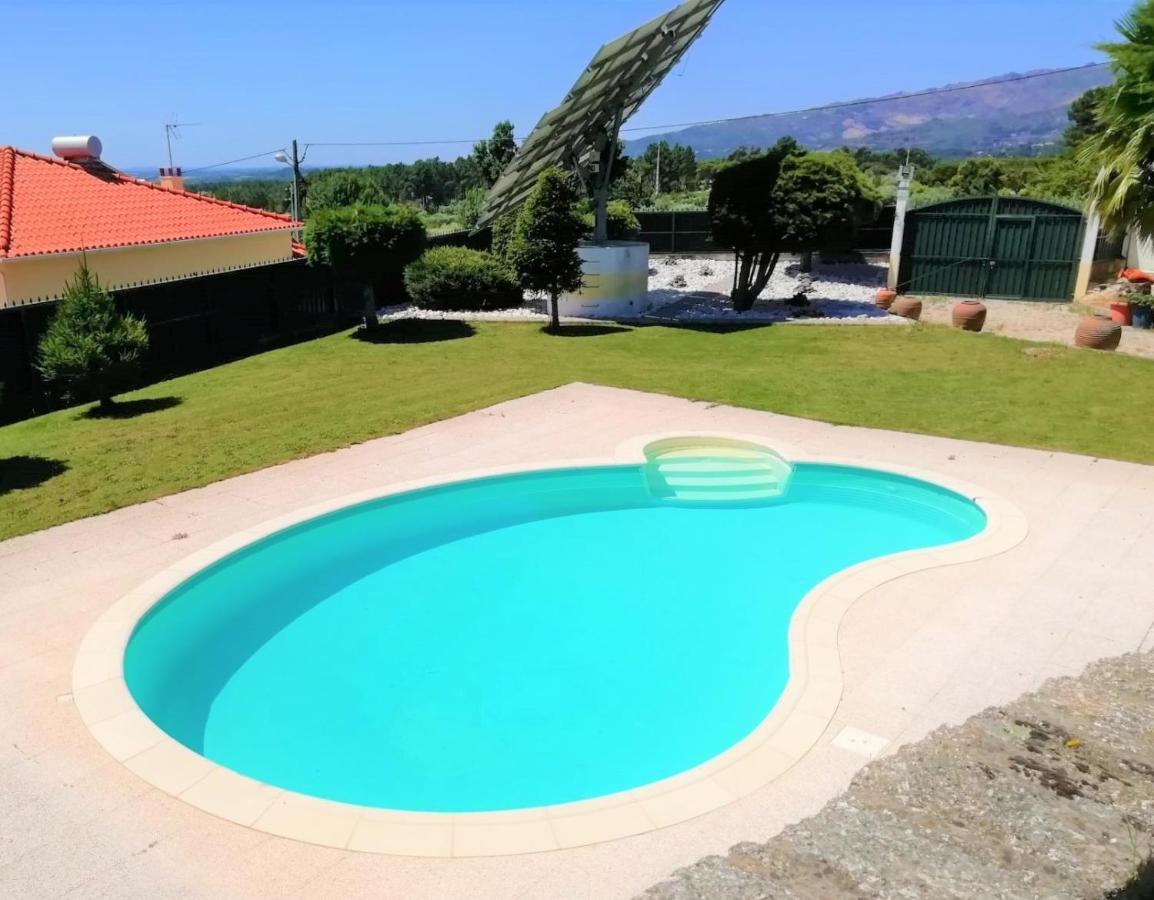 Casa E Piscina Privada Villa Fundão Екстериор снимка