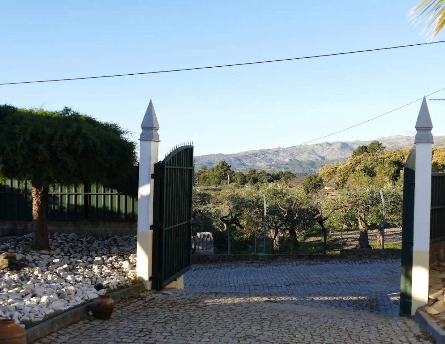 Casa E Piscina Privada Villa Fundão Екстериор снимка
